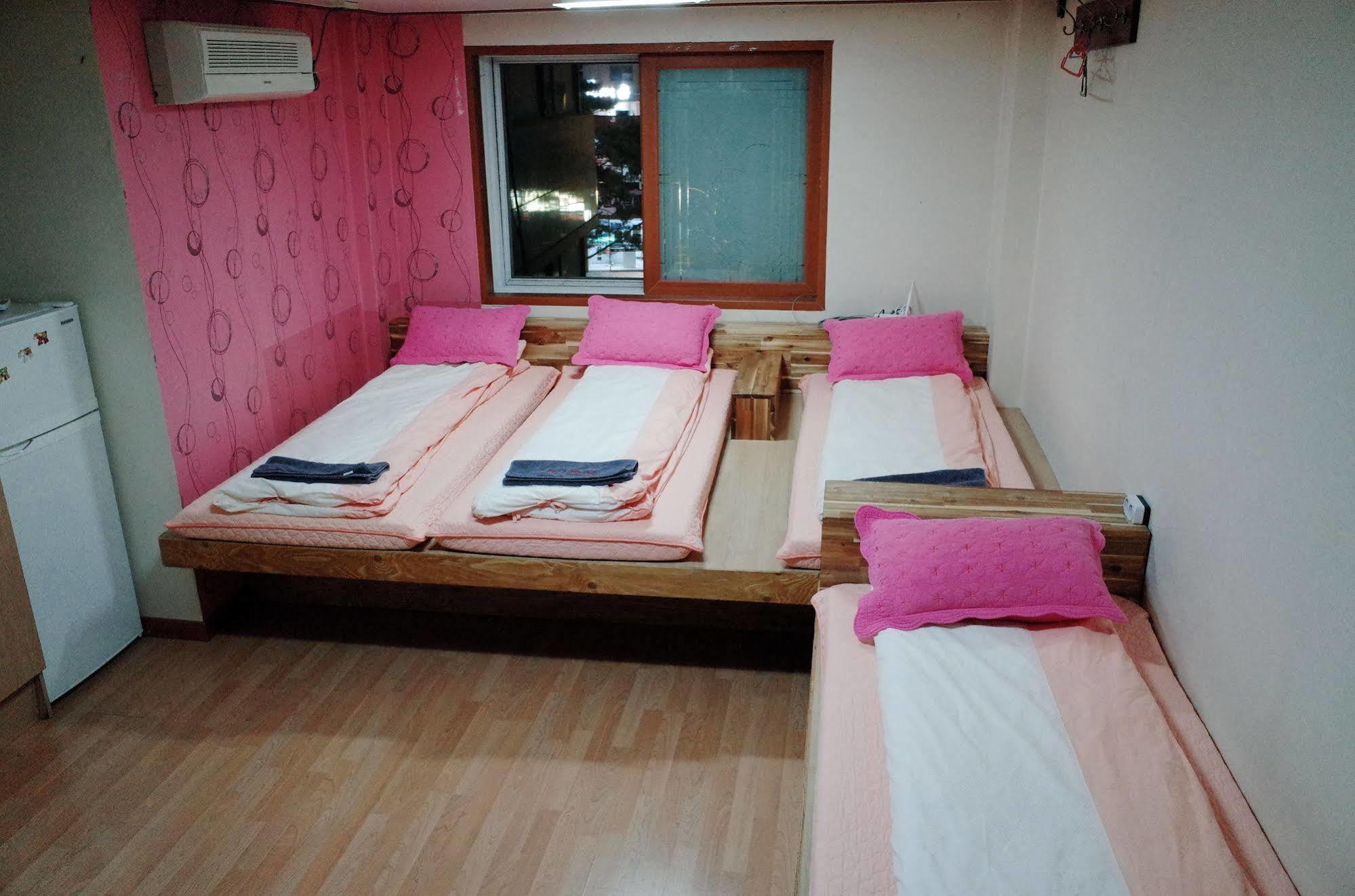 Hostel Bong Backpackers Soul Exteriér fotografie