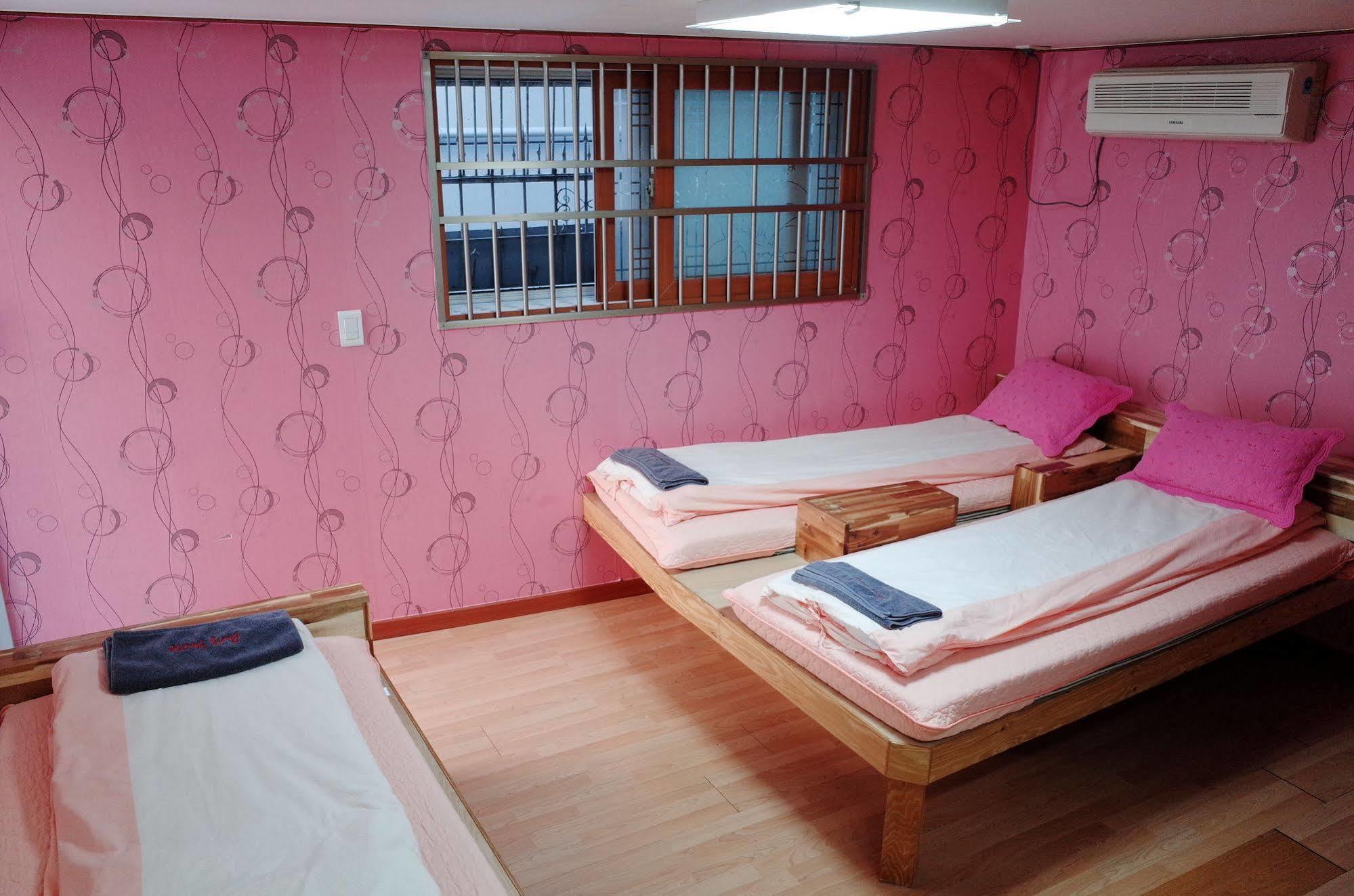 Hostel Bong Backpackers Soul Exteriér fotografie