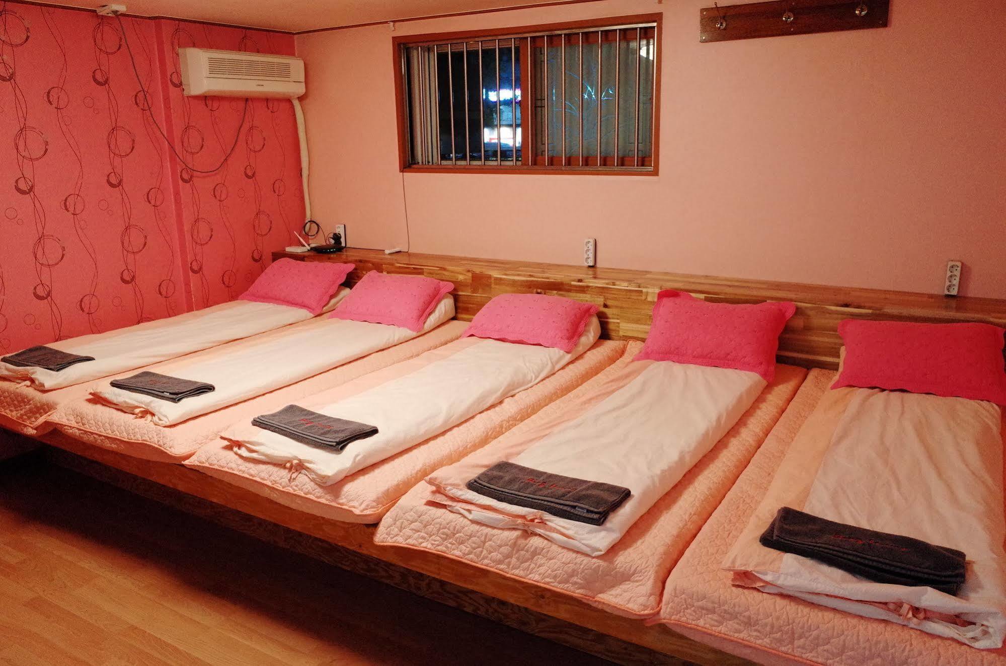 Hostel Bong Backpackers Soul Exteriér fotografie